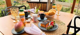 Estúdios Luxo Reserva do Baú