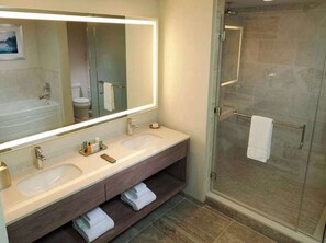Hair dryer, towels, soap, toilet paper - Ocean Oak Resort! Two-bedroom condo on the beach with oceanfront pool! (Hilton Head Island)