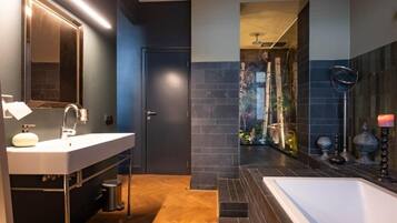 Comfort Double Room | Bathroom