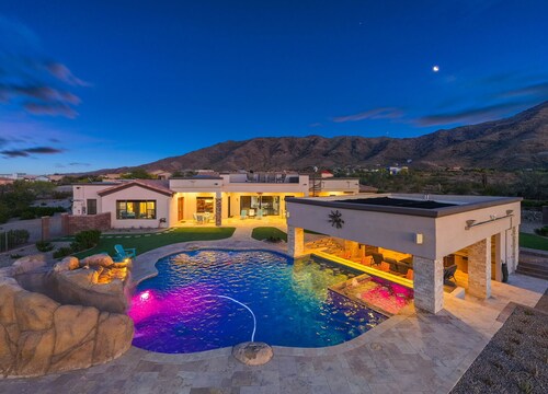 Phoenix Mansion w/ Pool & Spa | Mtn & City Views
