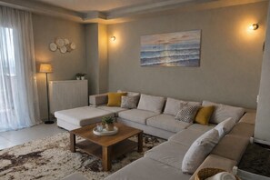 TV - 3-bedroom villa in serene Rhodes with cool AC breeze (Rhodes)