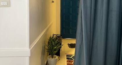 2-bedroom apartment 1 M Nile Kornish and Train station