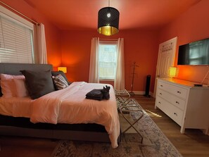 3 Schlafzimmer, Bügeleisen/Bügelbrett, WLAN, Bettwäsche