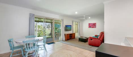 リビング エリア