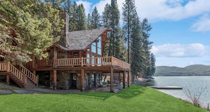 Whitefish Lake 3 Bedroom cabin with Private Dock