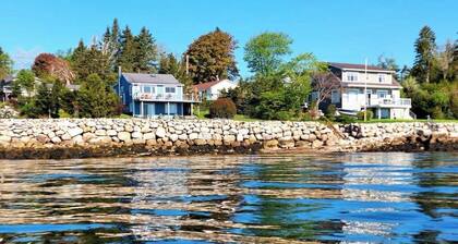Ingramport Ocean Cottage Minutes from beautiful beaches on the South Shore of NS