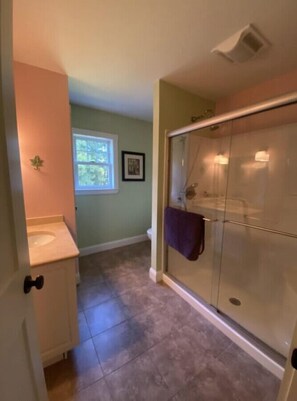 Hair dryer, towels