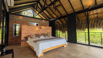 Luxury Cabin, 1 King Bed, Bathtub, Mountain View | Free WiFi
