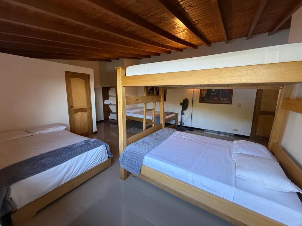 Standard Room | Premium bedding, down comforters, laptop workspace, free WiFi