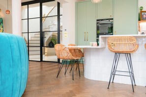 Interior - Chic Devon Designer Oasis with hot tub (Kingsbridge)