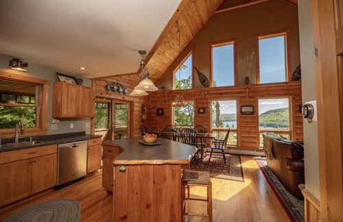 Lake View House with Hot Tub, Sauna and Game Loft