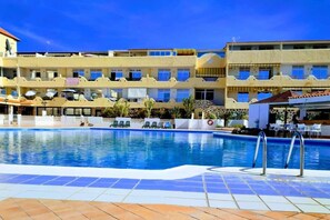Pool - Chic 1BR Ocean View · AC · Pool · Playa Paraíso (Adeje)