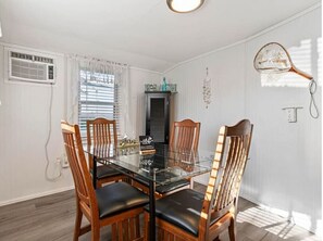 Dining - Spacious Beach Retreat with Huge Yard and Parking (Old Orchard Beach)