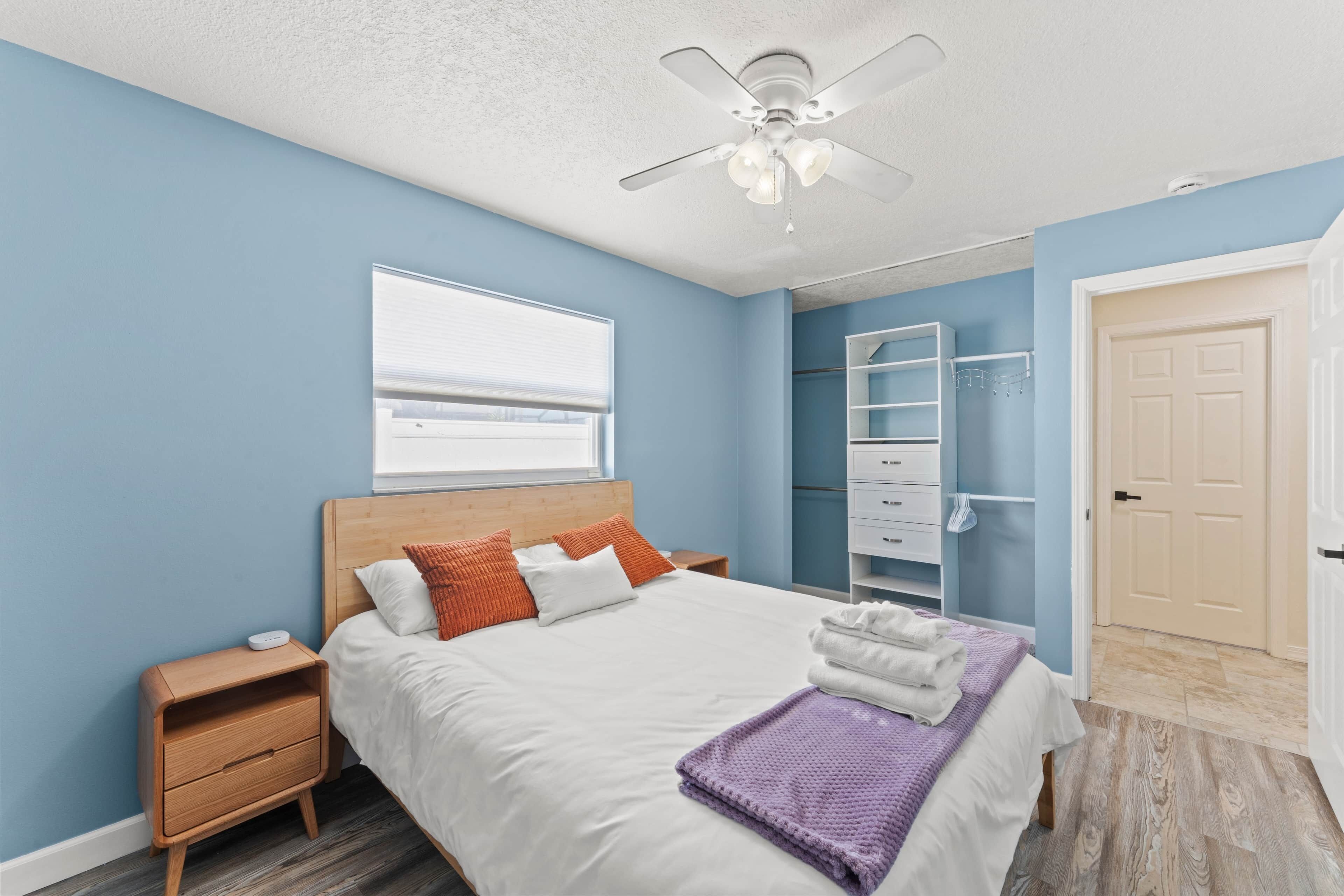 4 bedrooms, WiFi, bed sheets