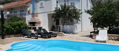 Casa (Four Bedroom Holiday Home with Terrac) | Alberca al aire libre