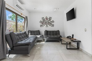 Living area - Casa Nacho Hotel by Monyxbnb (Puerto Vallarta)