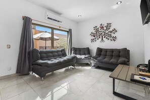 グランド ヴィラ | リビング エリア