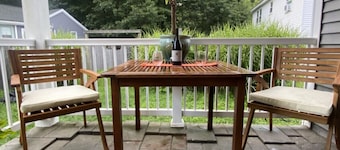 Coastal Retreat w Fire Pit Game Room & Deck