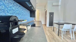 Dining - Novo apartment Island (Milano)