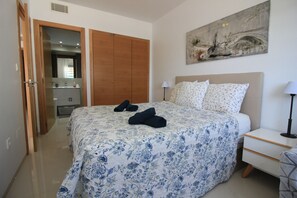 3 bedrooms, iron/ironing board, free WiFi, bed sheets - Groundfloor Varudi Aguas Nuevas, Torrevieja (Torrevieja)