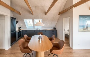 Dining - Cozy apartment in Ringkøbing with house sea view (Ringkøbing)