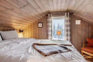 Travel crib, WiFi