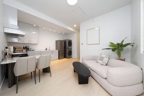 Living area - Brand New 2BR / Prime West Van Stay (West Vancouver)