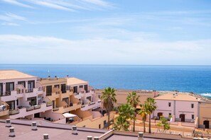 Exterior - Modern 2BR Duplex · Ocean Views · Terrace · Pool (Callao Salvaje)