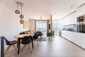 Dining - Modern 2BR Duplex · Ocean Views · Terrace · Pool (Callao Salvaje)