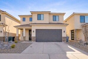 Exterior - Monthly Stay | Southern Utah Escape (Washington)