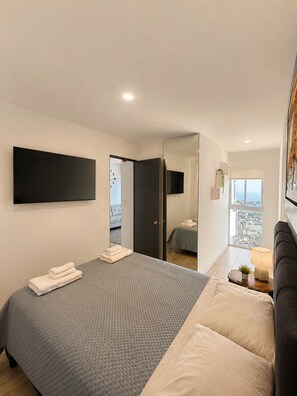 2 bedrooms, iron/ironing board, internet, bed sheets