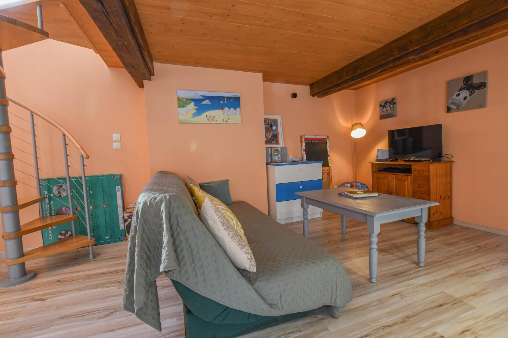 リビング エリア