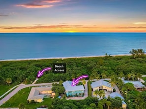 Property grounds - Treasure Coast Hideaway | Dogs Welcome, No Fees (Fort Pierce)