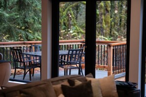 Interior - The Adventure Frame- Hot Tub + Sauna + Cold Plunge (Sultan)