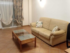 Living area - Vrbo Property (Portimão)