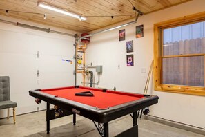 Spielezimmer
