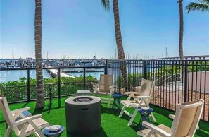 Terrace/patio - Waterfront condo in beautiful Stuart, Close to Jensen and Stuart beaches. (Stuart)