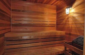 Sauna - Waterfront condo in beautiful Stuart, Close to Jensen and Stuart beaches. (Stuart)