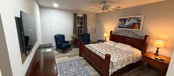 Germantown Inn & Lounge