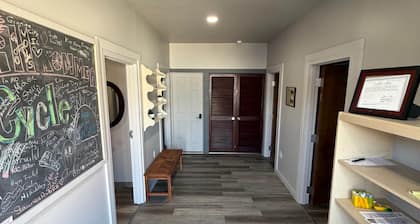 Germantown Inn & Lounge