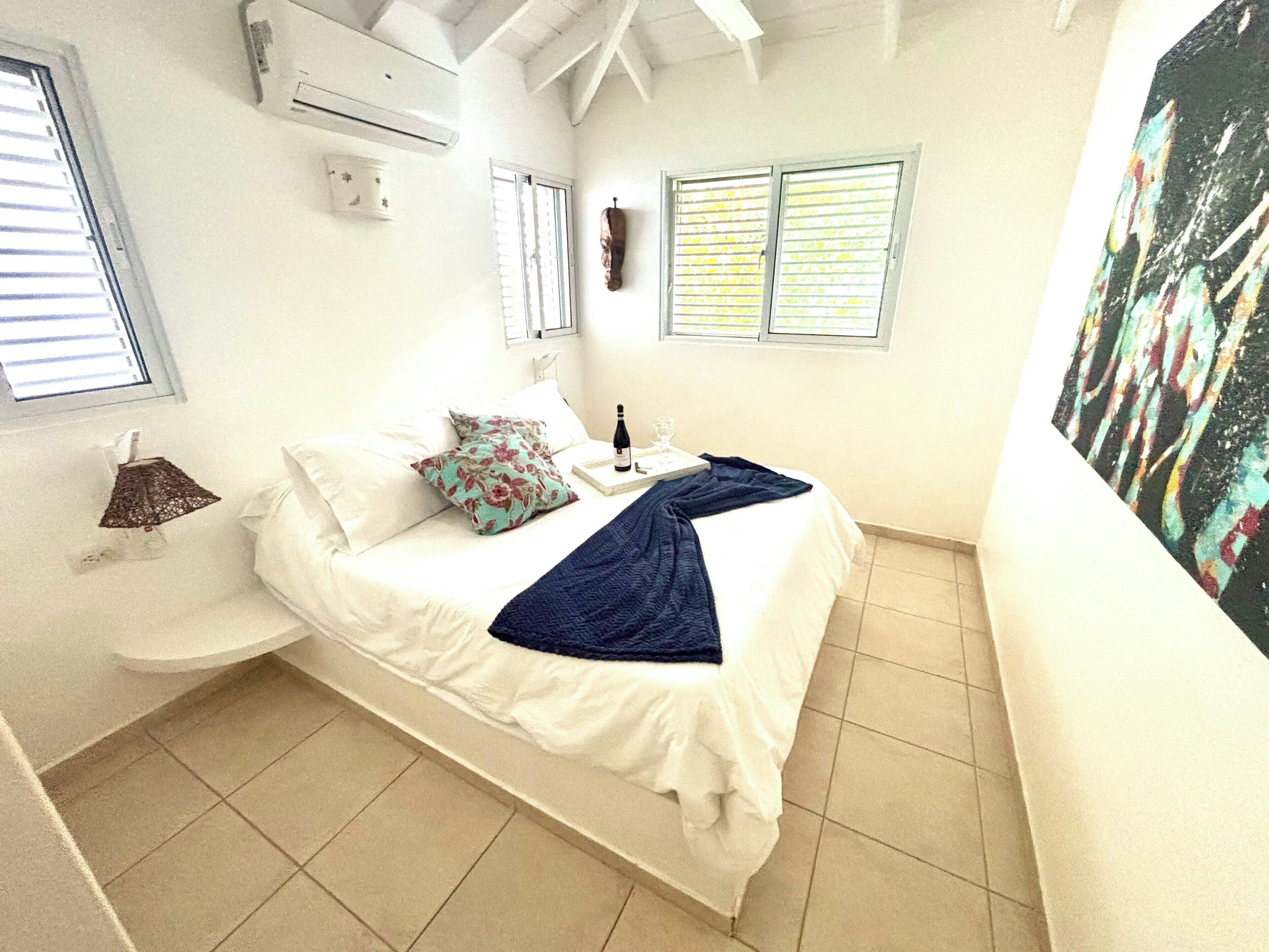 4 bedrooms, Internet, bed sheets