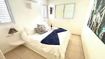 4 bedrooms, Internet, bed sheets