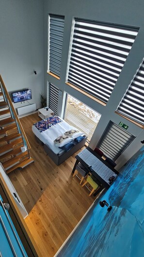 WiFi, bed sheets - Cozy 1-bedroom studio (Hella)