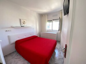1 bedroom, iron/ironing board, WiFi, bed sheets - 1 BR Sea View · Steps to Beach · Los Cristianos (Los Cristianos)