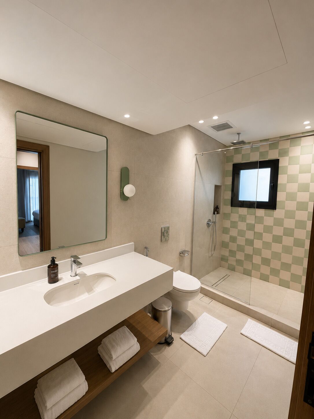 Deluxe Apartment | Bathroom | Shower, free toiletries, hair dryer, towels