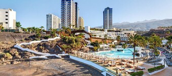 14th Floor Sunset Views: Modern 2BR Suite with Panoramic Oceanfront Balcony