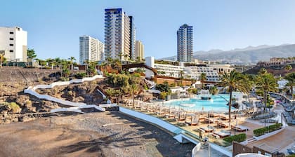 14th Floor Sunset Views: Modern 2BR Suite with Panoramic Oceanfront Balcony
