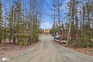 Property grounds - Sterling Alaska Retreat | Nature at Your Doorstep (Sterling)