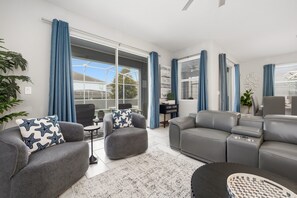 Interior - Luxury Home with Kids Themed Bedrooms, Games Room and Private Pool! (Davenport)