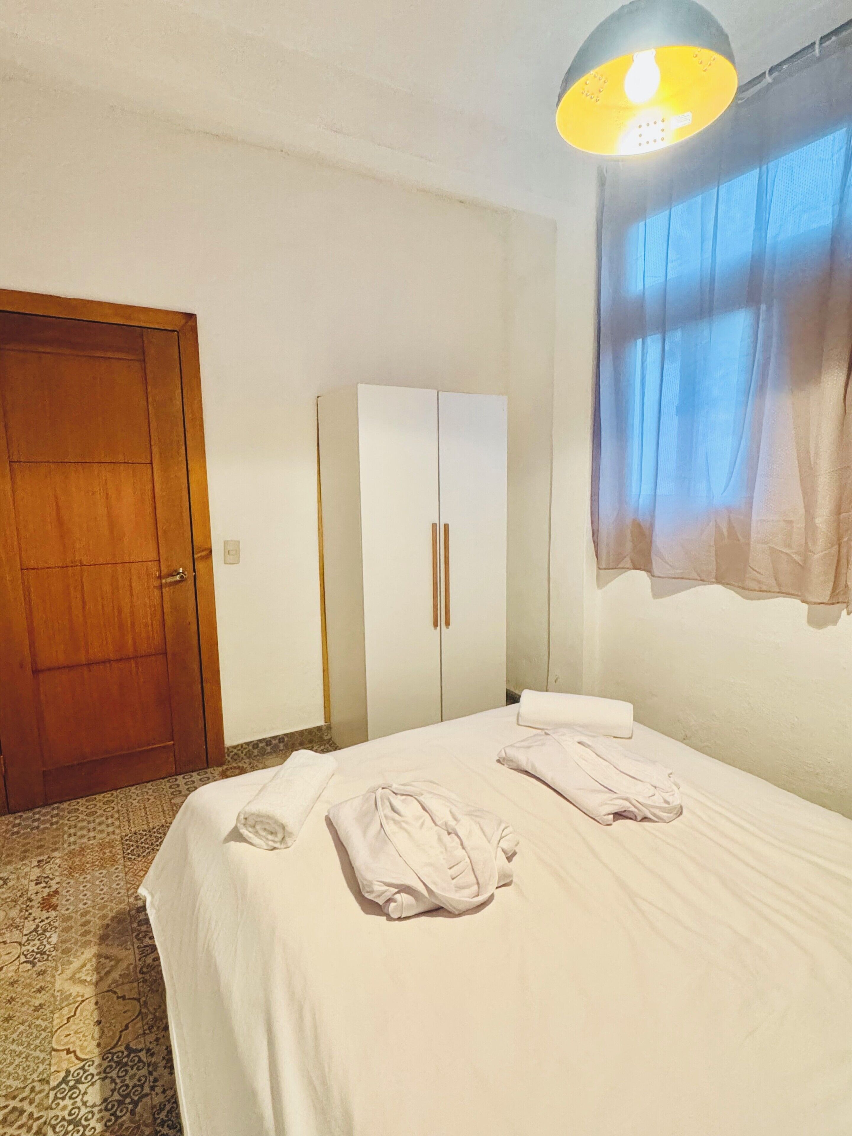 Quadrupla familiare, vista lago